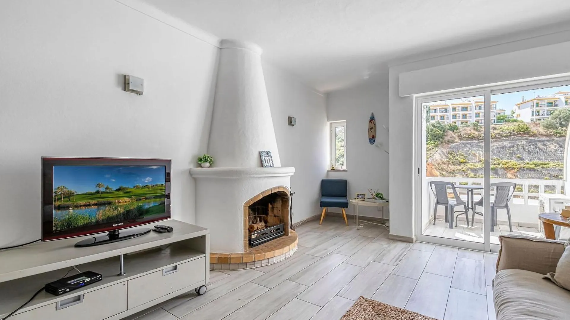 Azula - Bright And Airy 2 Bedroom Apartment With P Carvoeiro  0*, Carvoeiro (Lagoa) Portugal